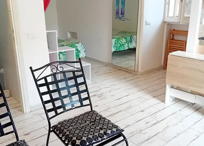 Extravagante Apartament Porto Azzurro